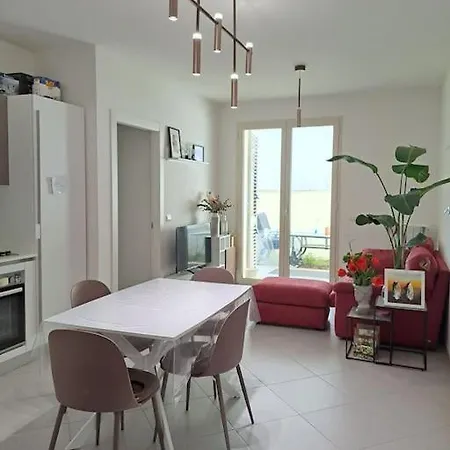 Casa Con Giardino Les Artes Apartment *